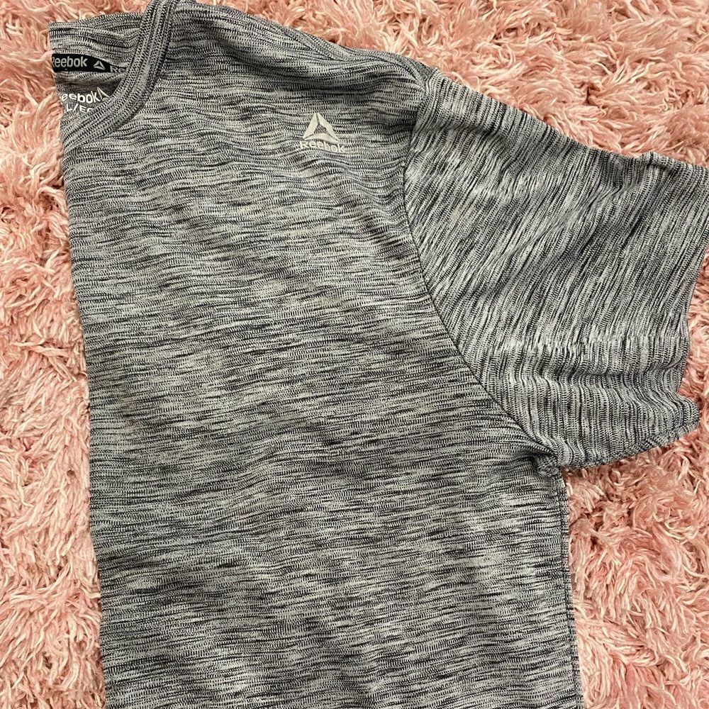 Mens active top - Picture 1 of 3